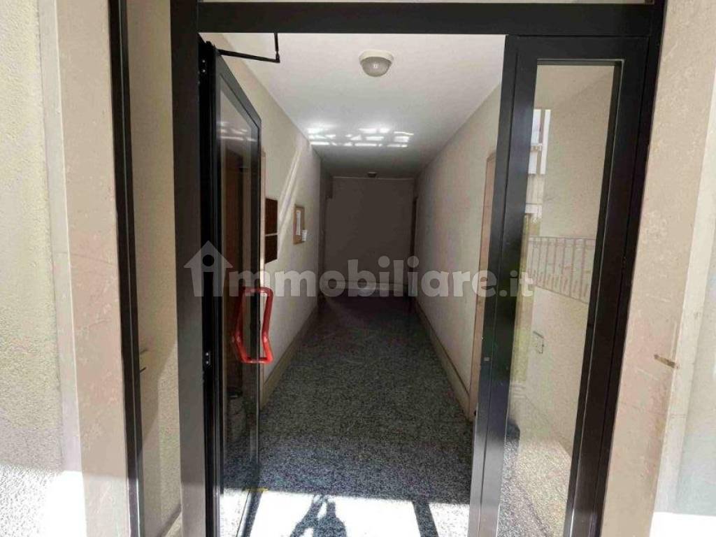 ingresso condominio