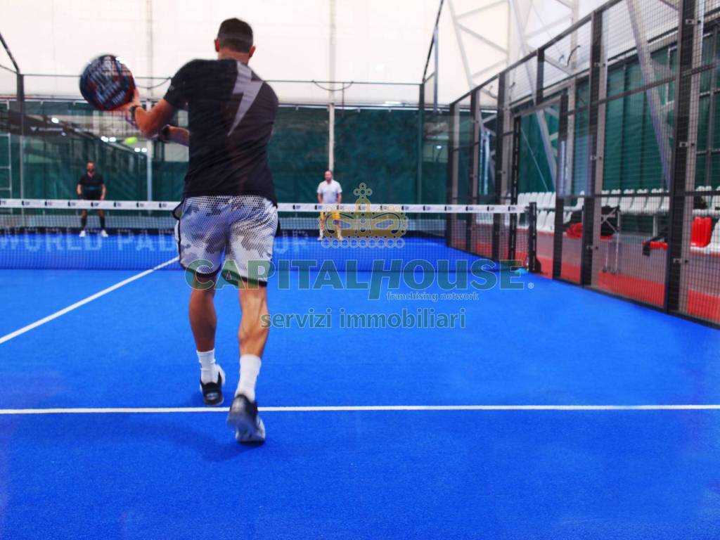 Campo da padel coperto