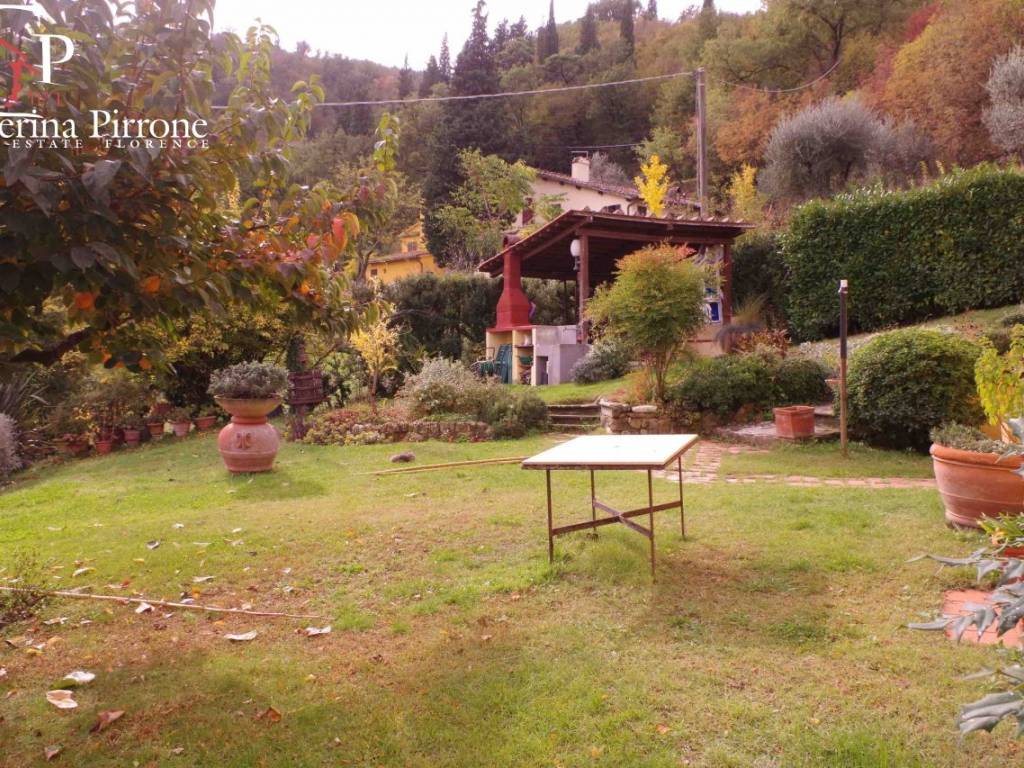 Bagno a Ripoli vendesi colonica