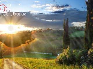 Bagno a Ripoli  vendesi villa e colonica con piscina