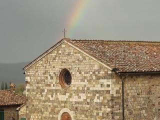 Monticiano vendesi appartamento doppio