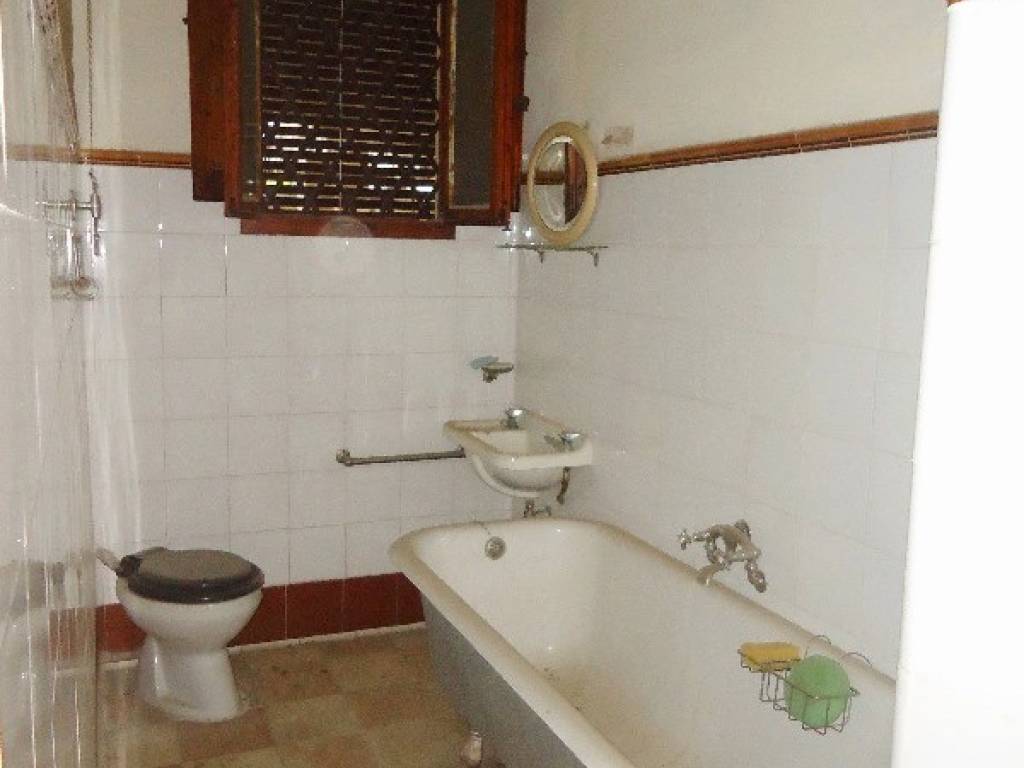 San Gimignano vendesi palazzina storica