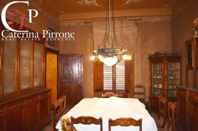 San Gimignano vendesi palazzina storica