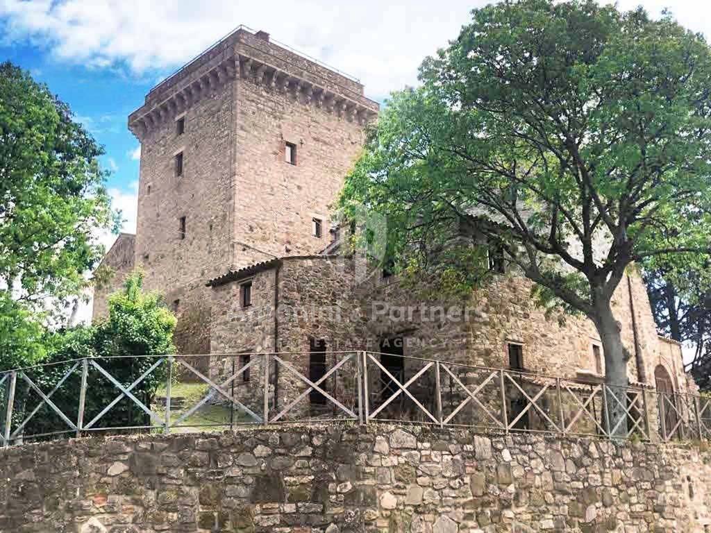 Suggestivo agglomerato -  Todi - Orvieto - I Torri