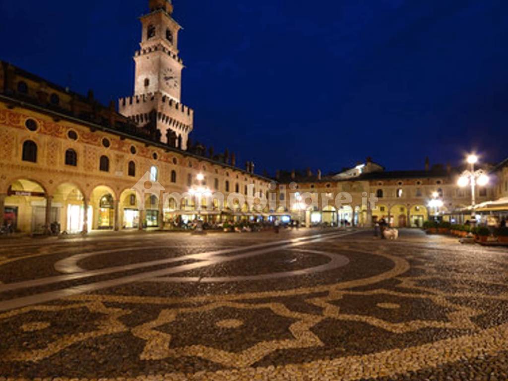 Piazza2