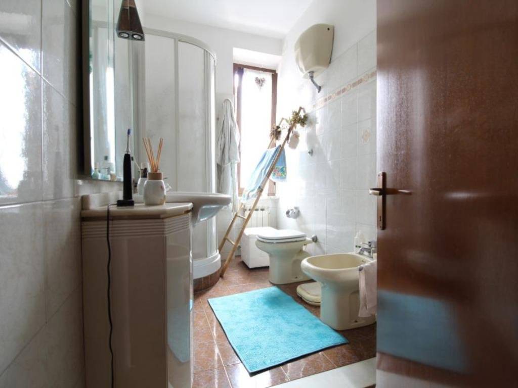 BAGNO PADRONALE CON BOX DOCCIA