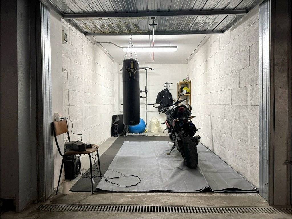 garage