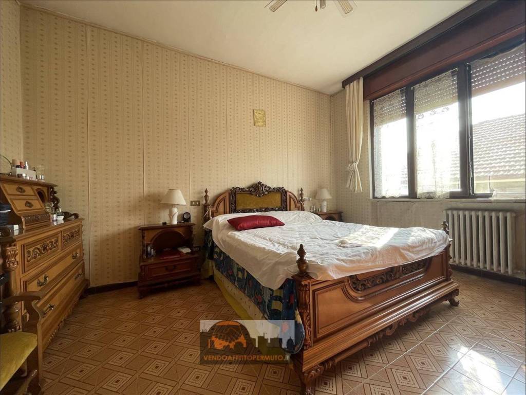 Immagine_18. CAMERA DA LETTO.JPG