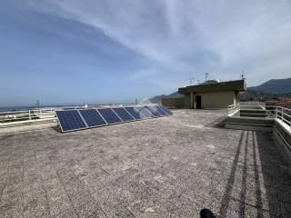 Terrazzo di pertinenza con fotovoltaico