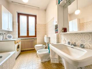 villa vendita crevacuore bagno