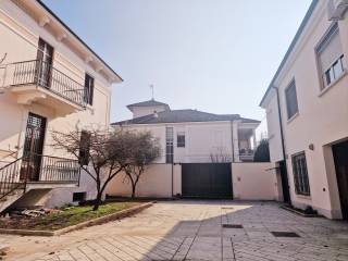 cortile privato interno