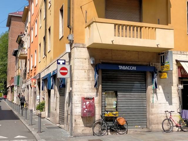 Locale commerciale strada giuseppe garibaldi 42, centro storico, parma