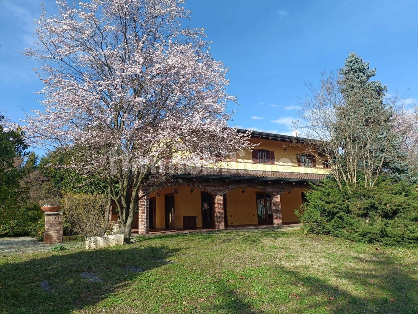 Villa in vendita a Mazzè