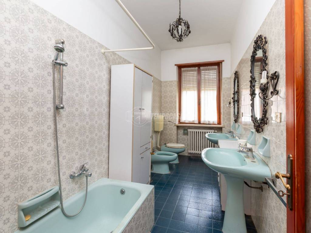 BAGNO 1° PIANO