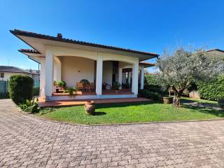 Villa-Thiene