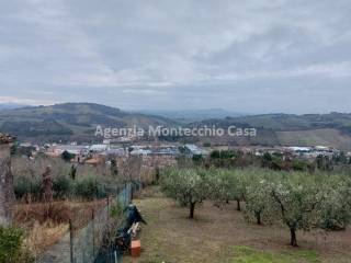 la vista panoramica dalla casa