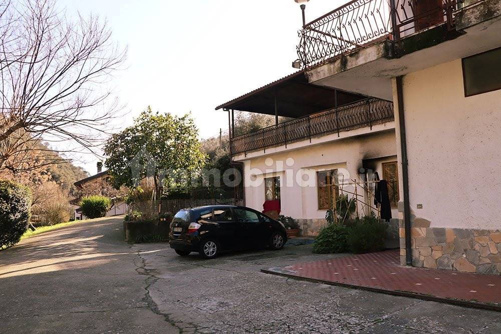 Dolceacqua-Liguria-villa-for-sale-le-45099-101