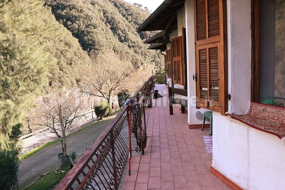 Dolceacqua-Liguria-villa-for-sale-le-45099-106