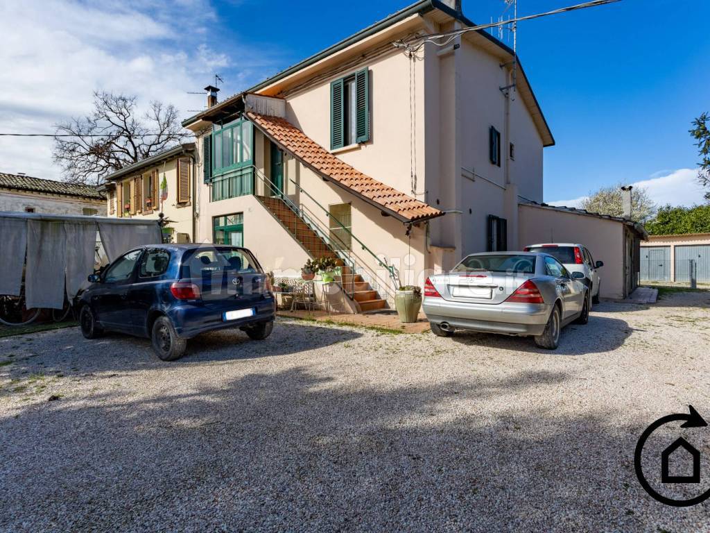 vendita-terratetto-plurifamiliare-in-via-ravegnana-511-forl-buono