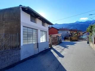 Zona