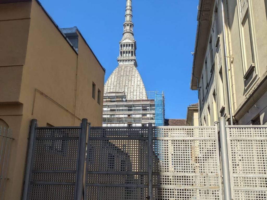 Garage - box via sant'ottavio 7, giardini reali, torino