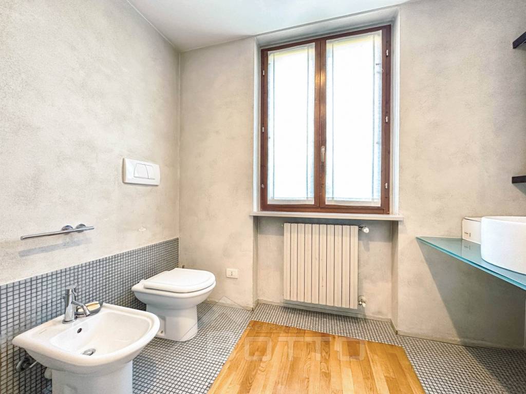 casa vendita grignasco bagno copia