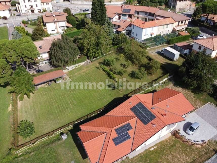 FOTO DELLA ZONA E DEL TERRENO