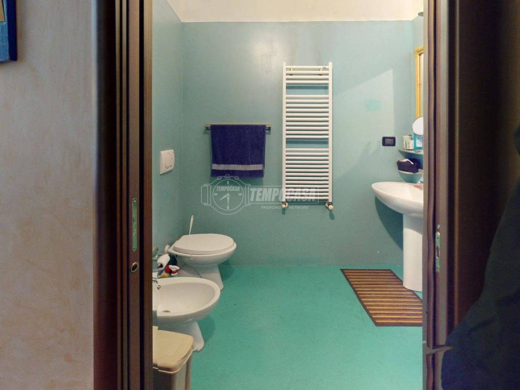 Via-SantOttavio-57-Bathroom