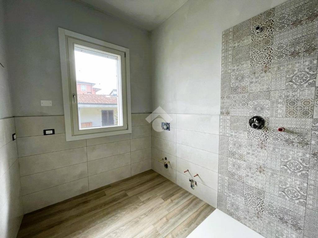 bagno servizio piano primo