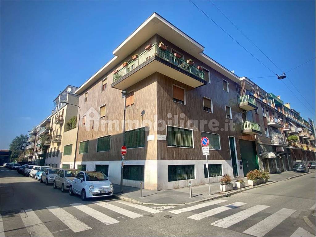 Sale Apartment Milan. 2-room flat in via Paruta, 27. Excellent ...