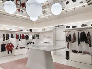 lighting-design-negozio-abbigliamento-1030x687.jpg