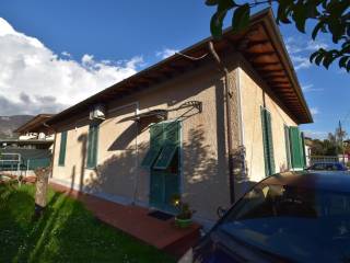 ESTERNO