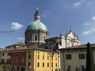 PORZIONE DI STABILE IN CENTRO STORICO 2