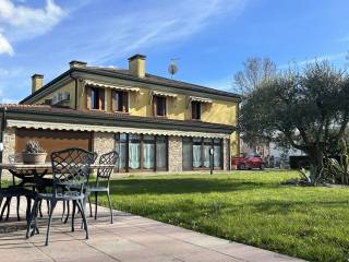 Foto - Vendita villa con giardino, Montegrotto Terme, Colli Euganei