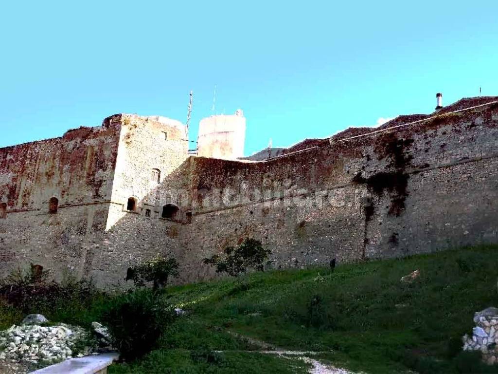 castello svevo