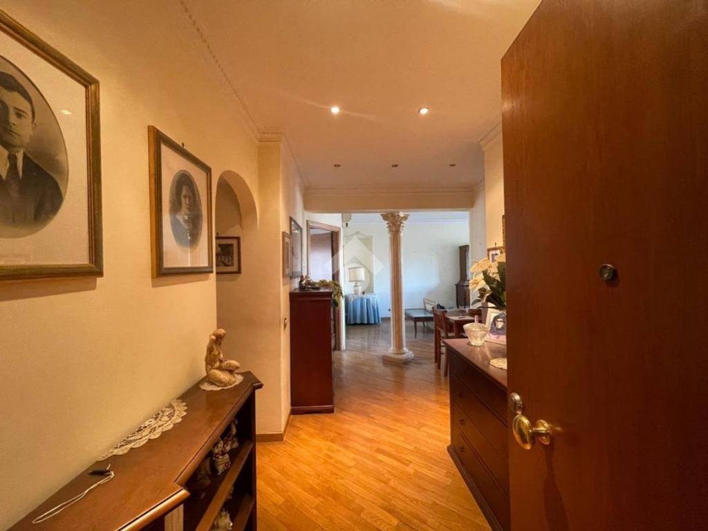appartamento in vendita roma Marconi via Gerolamo cardano ingresso alta
