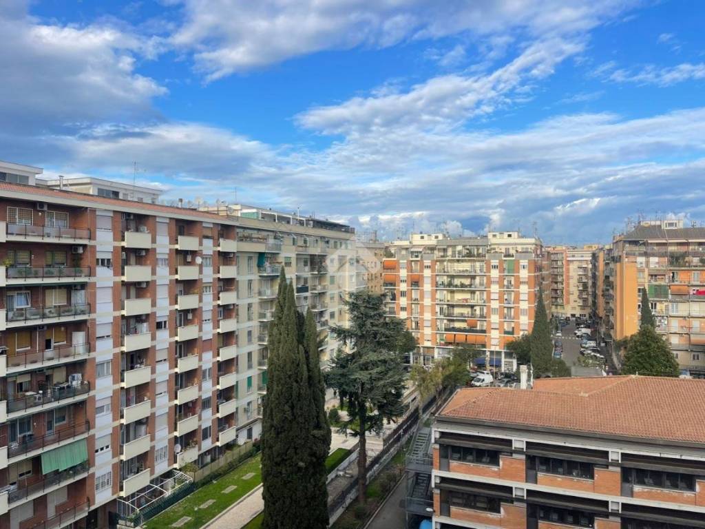 appartamento in vendita roma Marconi via Gerolamo cardano giardino