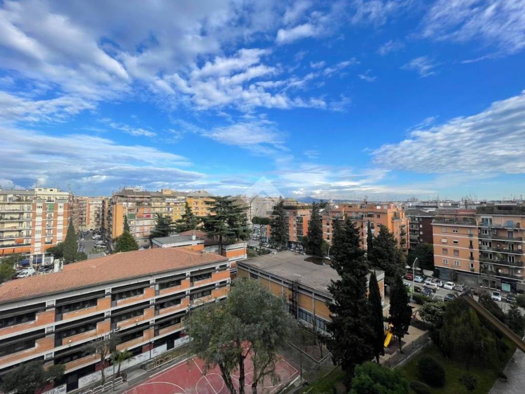 appartamento in vendita roma Marconi via Gerolamo cardano scuola