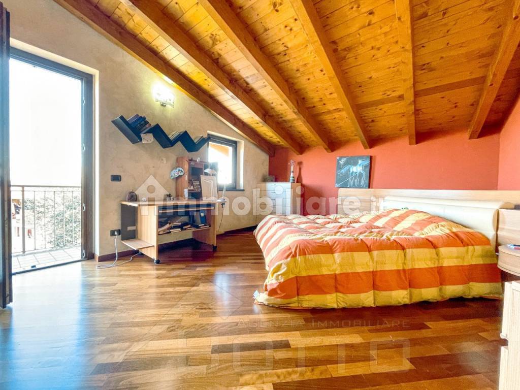 casa vendita paruzzaro letto54