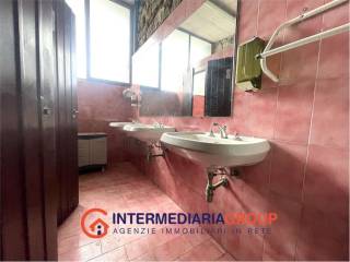 INTERNO