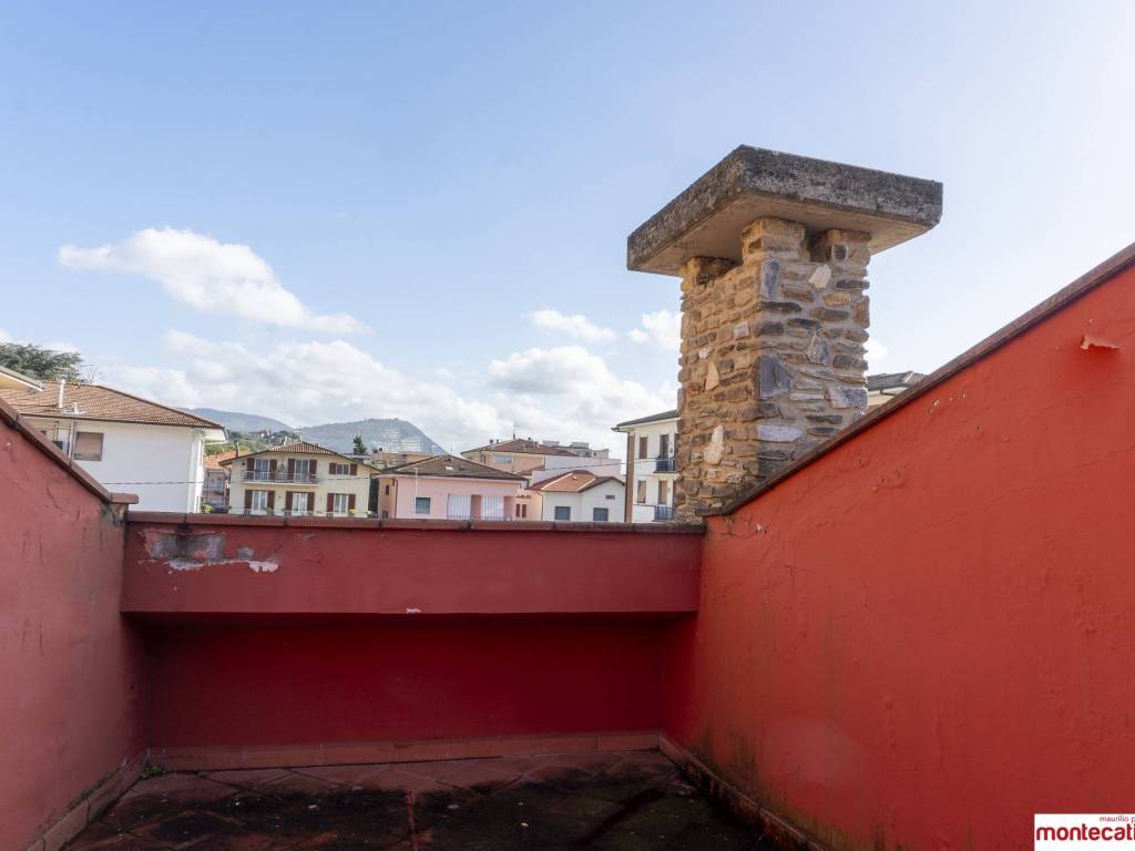 Terrazza a tasca mansarda