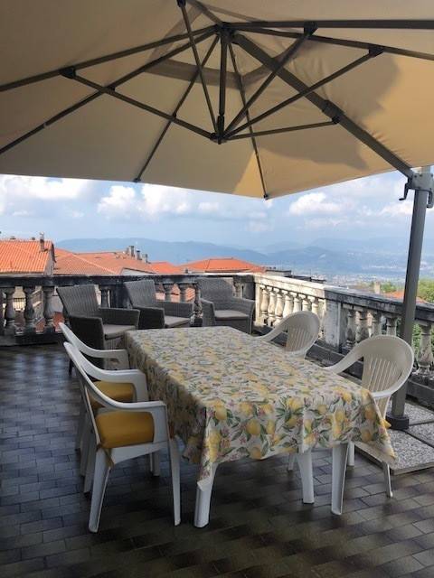 terrazza in estate 3.jpg