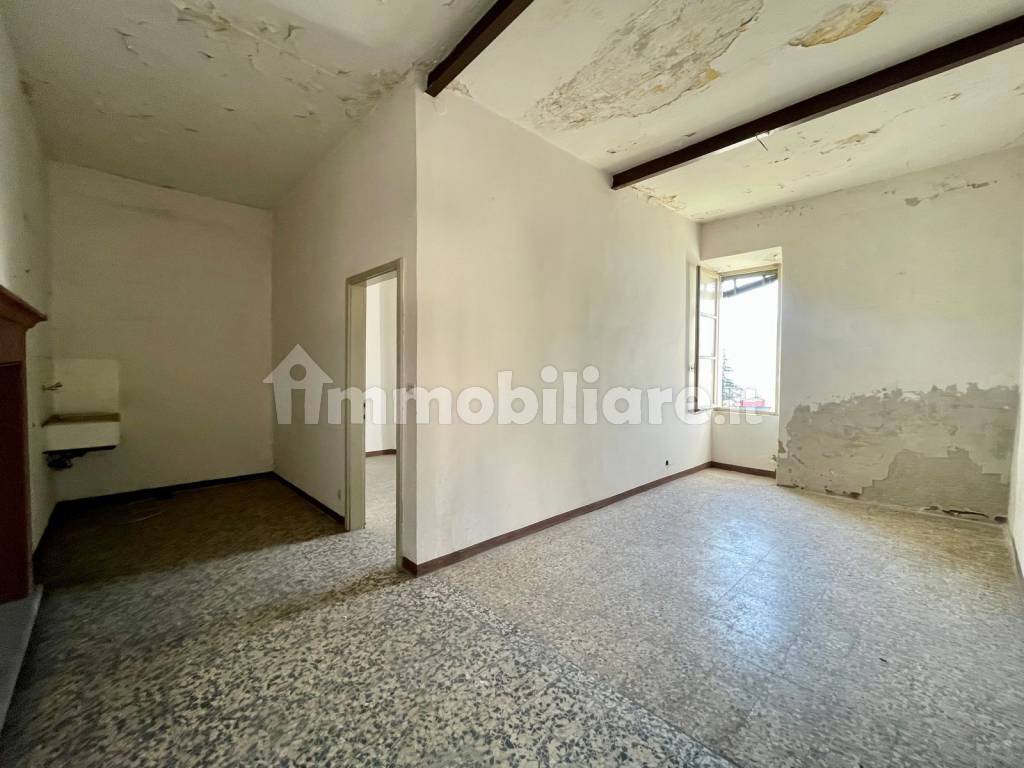 Stanza non arredata