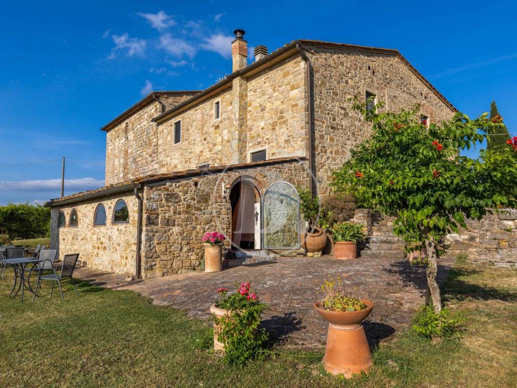 FARMHOUSE WITH TOWER - Barberino Val d'Elsa (Fi)