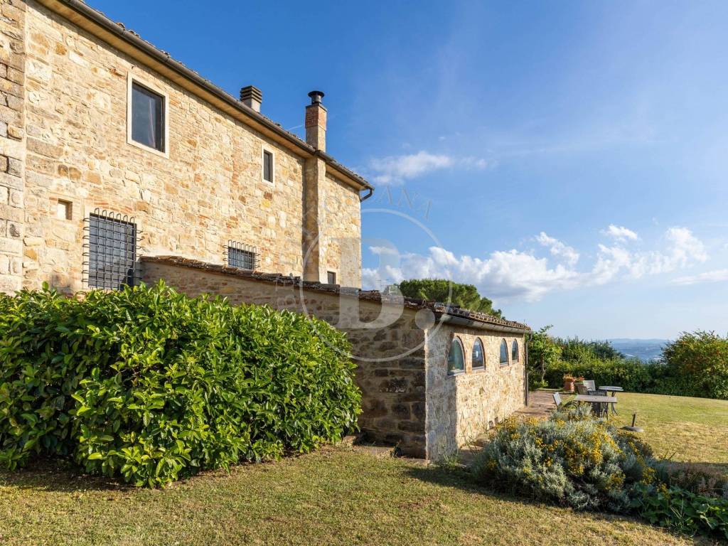 FARMHOUSE WITH TOWER - Barberino Val d'Elsa (Fi)