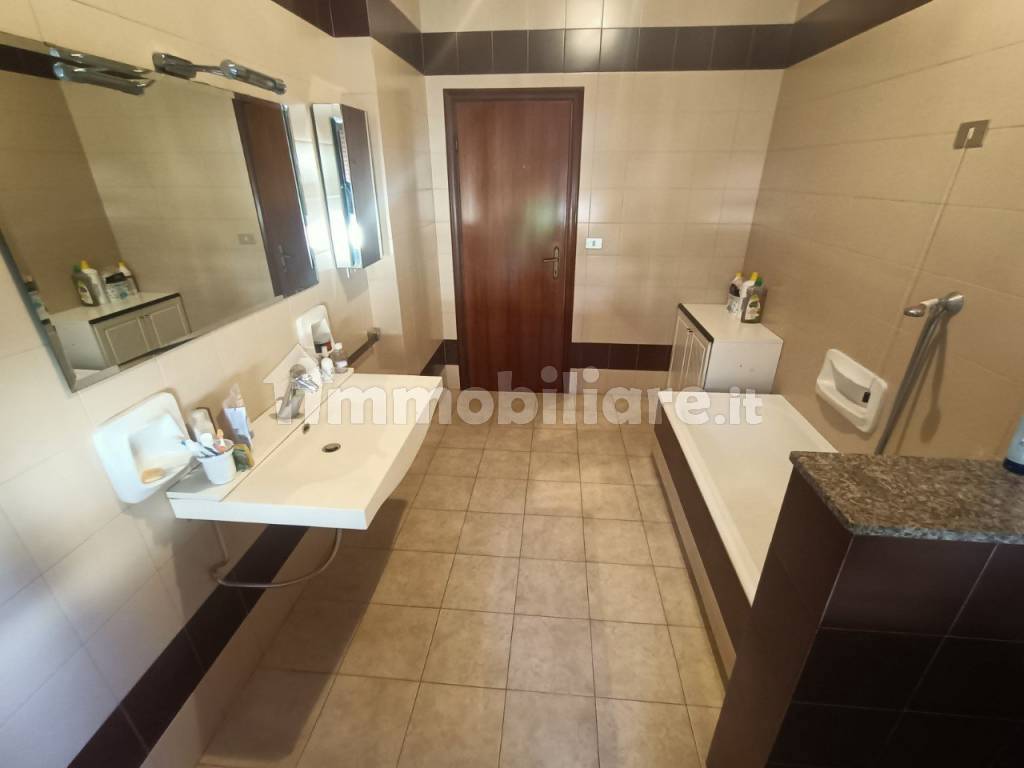 24-bagno app.to