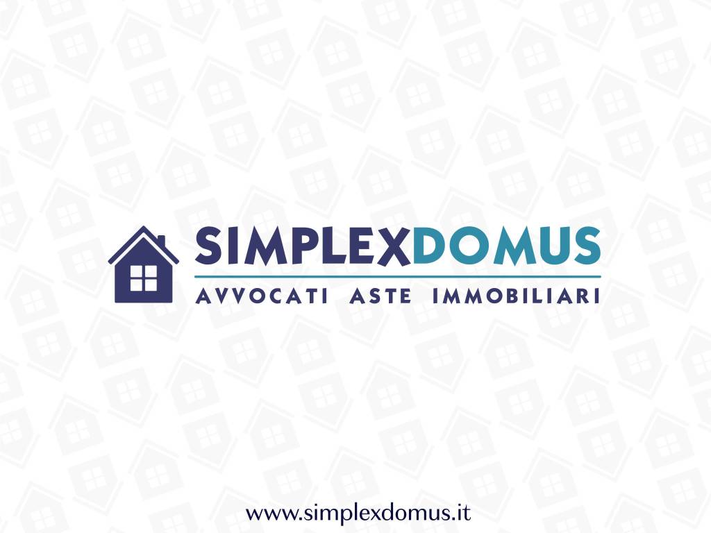 Simplex Domus