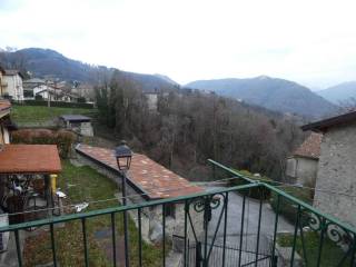 Foto - Vendita Appartamento con giardino, Caglio, Lago di Como