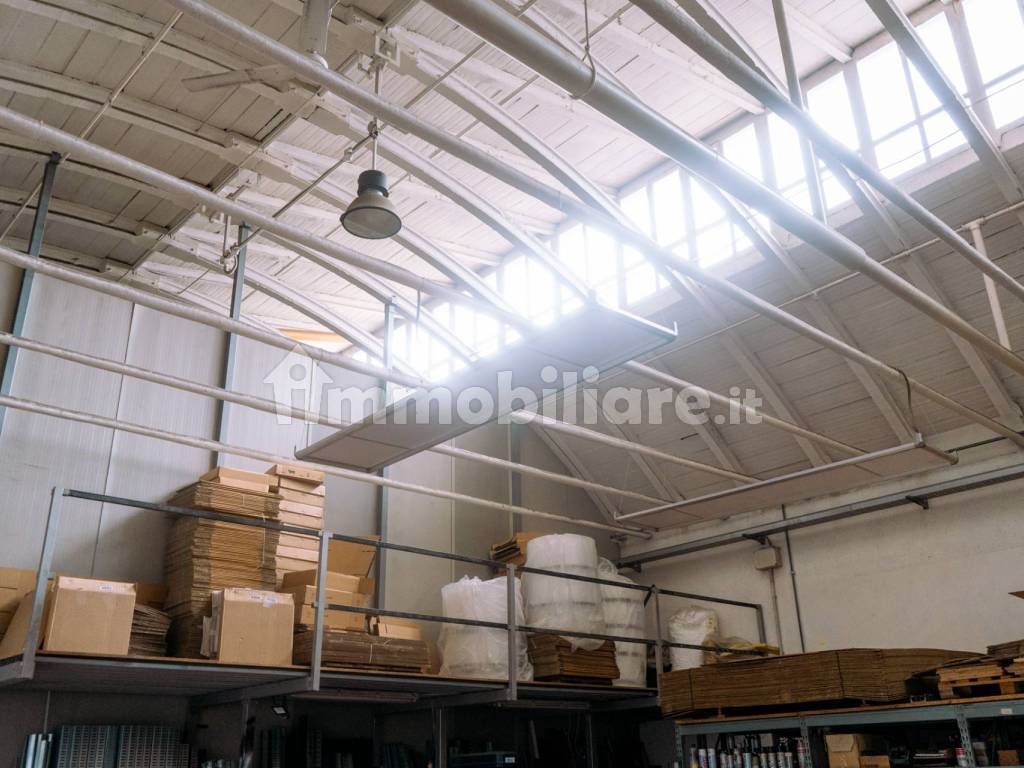 Capannone 7