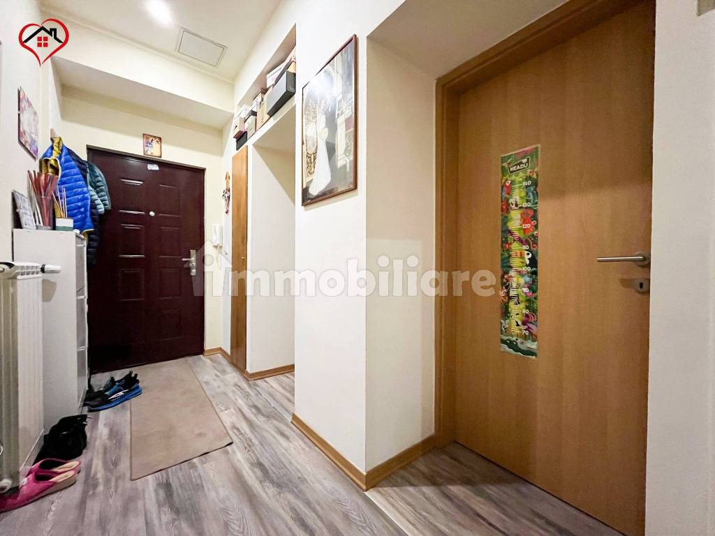 Vendita Appartamento Trieste. Trilocale in via Sant'Apollinare 4